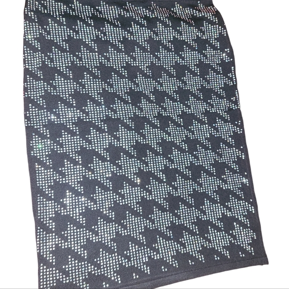 💕NWT Emma & Posh Embellished Houndsooth Skirt💕Size XL - Picture 2 of 8
